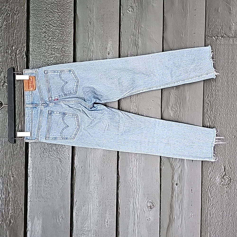 LEVIS Jeans - Picture 7 of 12